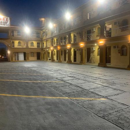 Hotel Los Arcos Mexicali Exterior photo